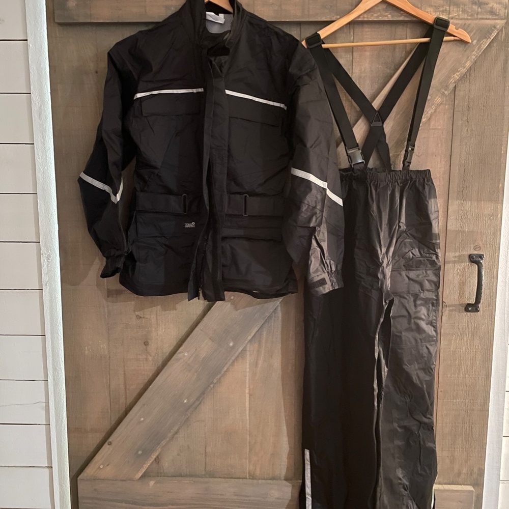 Women's  Rain Suit Motorcycle Wear Black Mesh Lined Size Mens Small Nylon